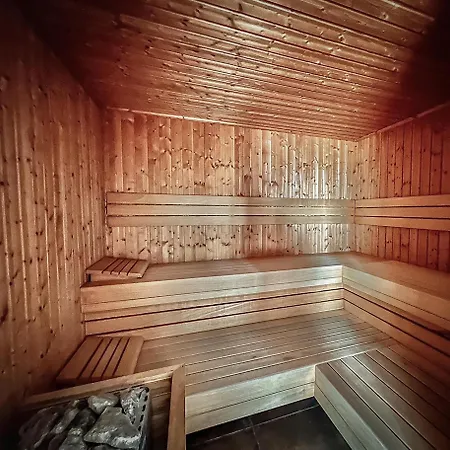 Quiet Апартаменти *